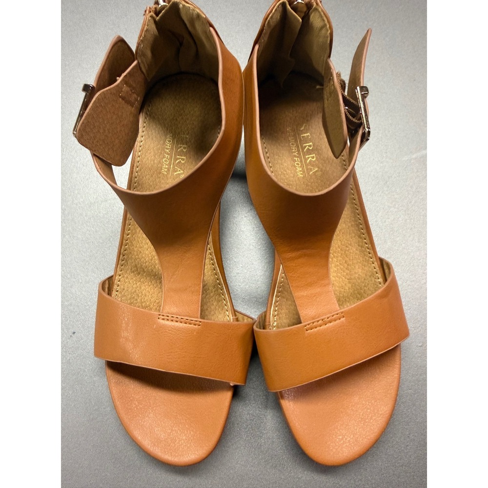 Serra Womens Cognac Brown Memory Foam Wedge Sandals Size 8 Back Zip Ankle Strap